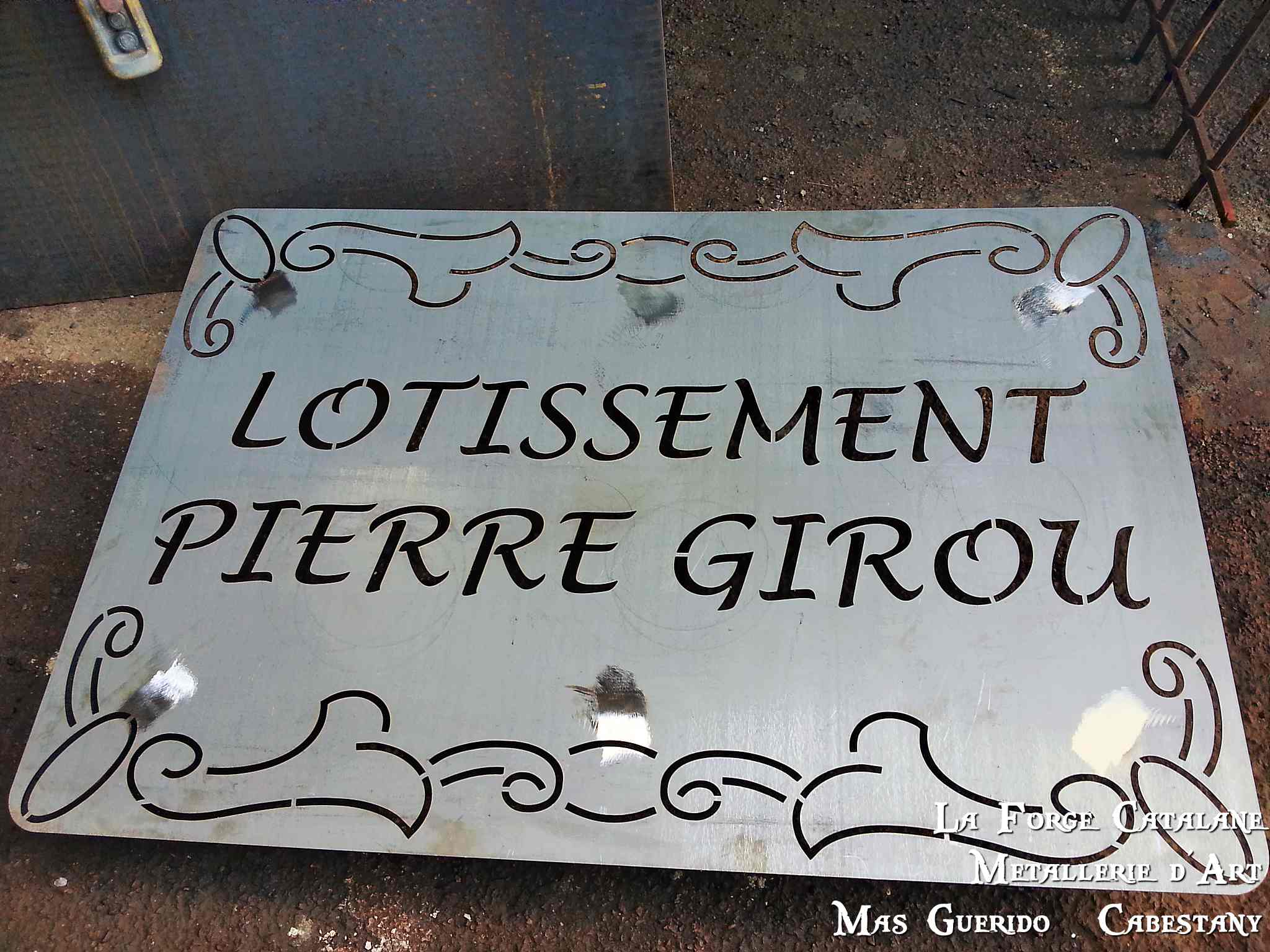 enseigne lotissement banyuls forge catalane.jpg